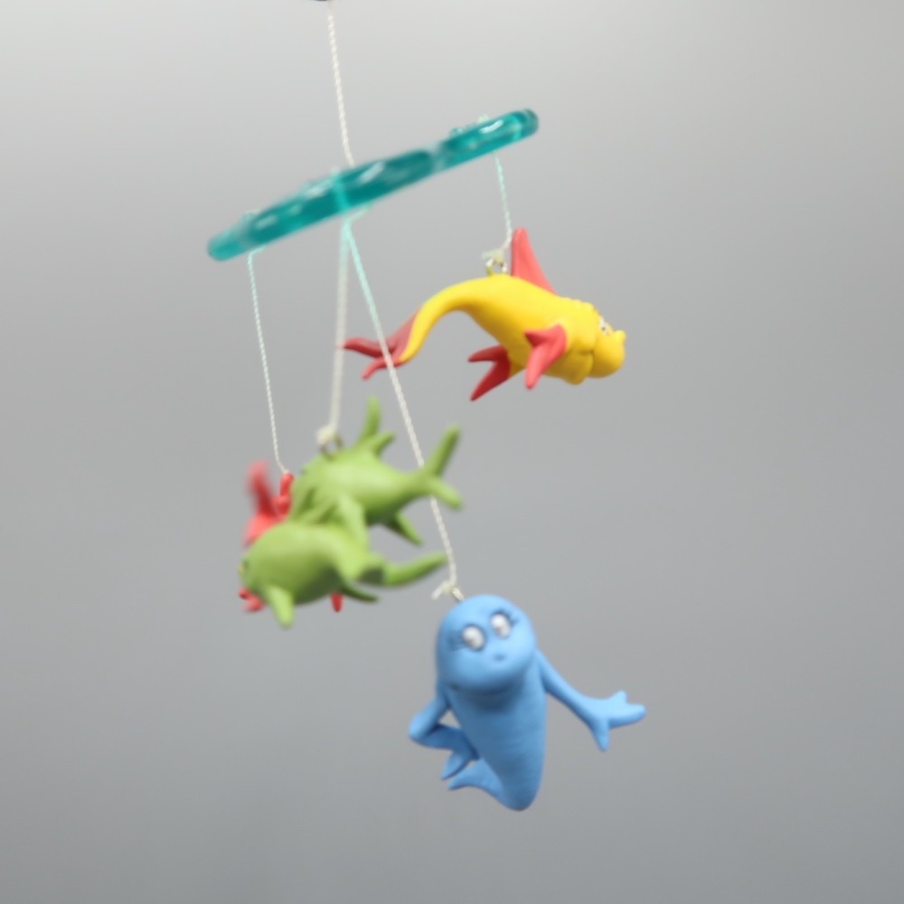 Dr Seuss Gifts For The Grinch & One Fish,Two Fish Hallmark Ornament lot - Picture 15 of 15